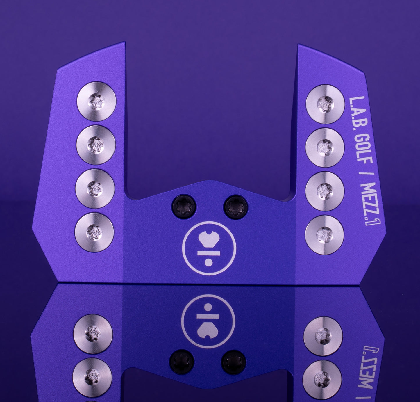 MEZZ.1 CUSTOM