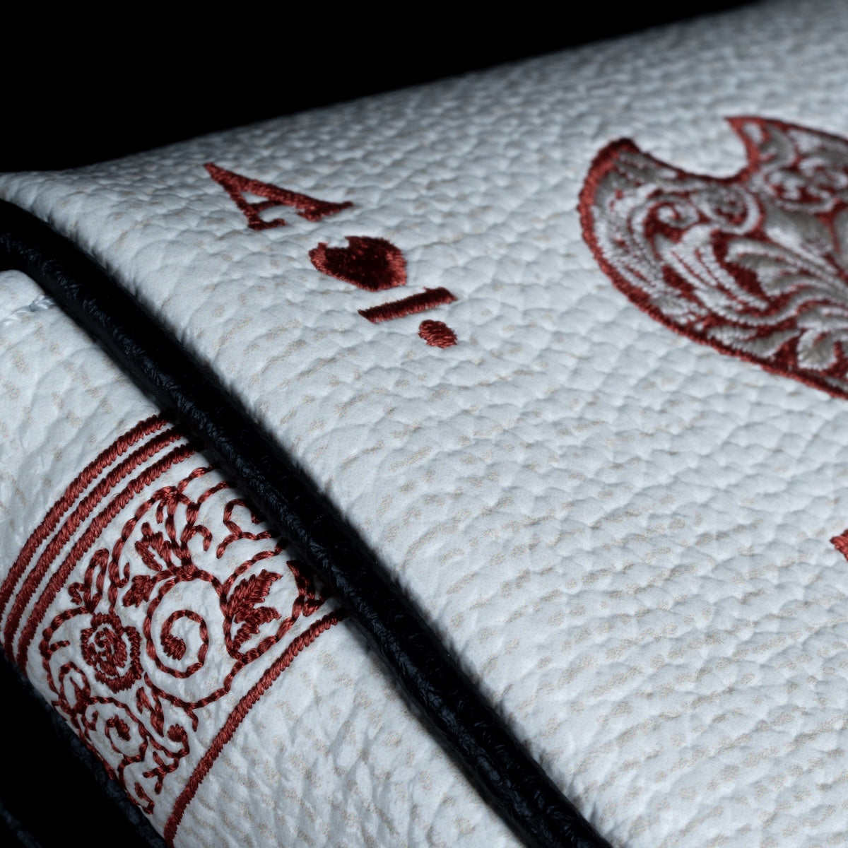 Ace In The Hole Headcover - DF3/VZN