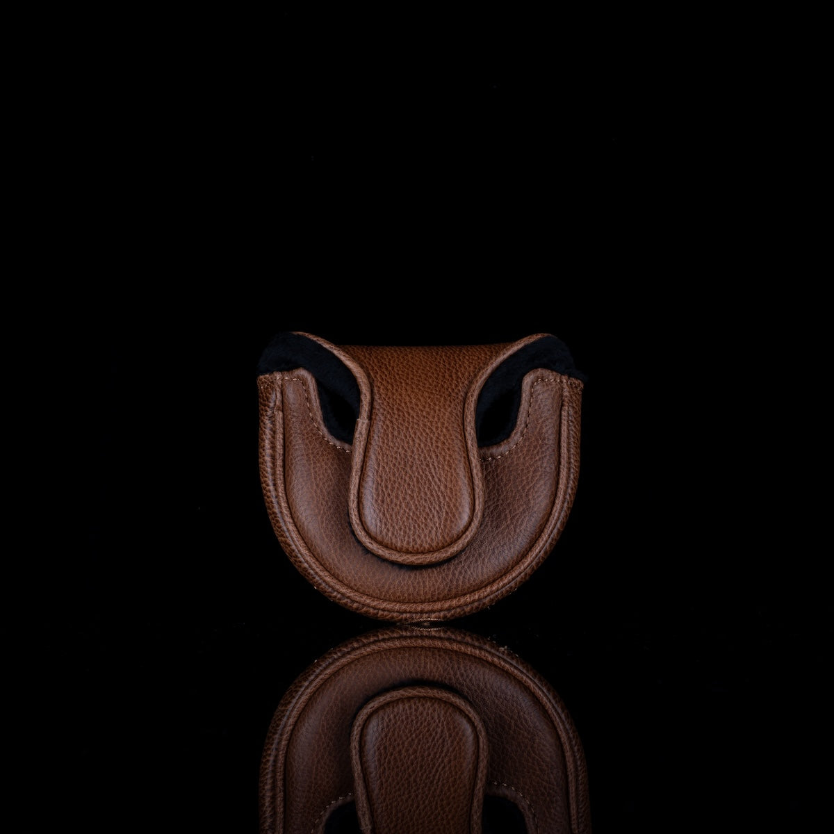 Distressed Leather Headcover – L.A.B. Golf