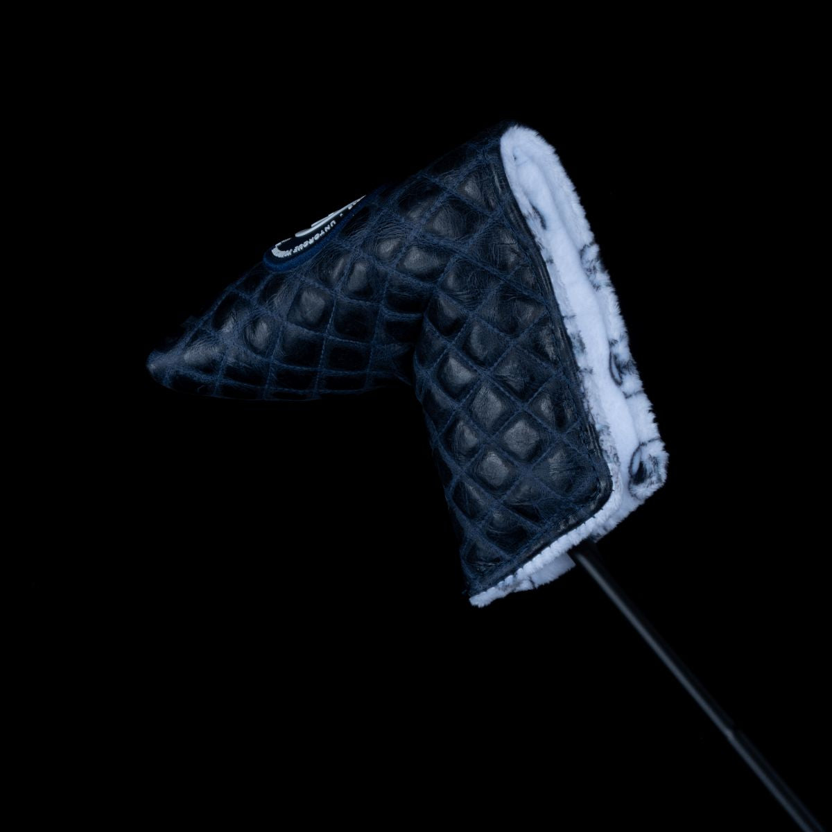 L.A.B._Golf_x_Tremont_Leather_Diamond_Headcover_LINK