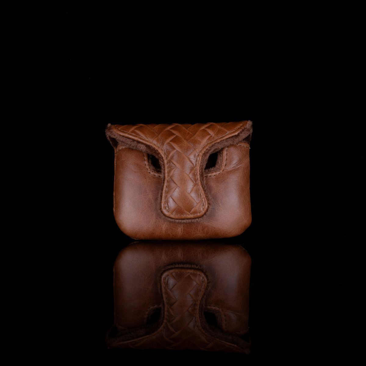 L.A.B._Golf_x_Tremont_Tan_Headcover_OZ.HS