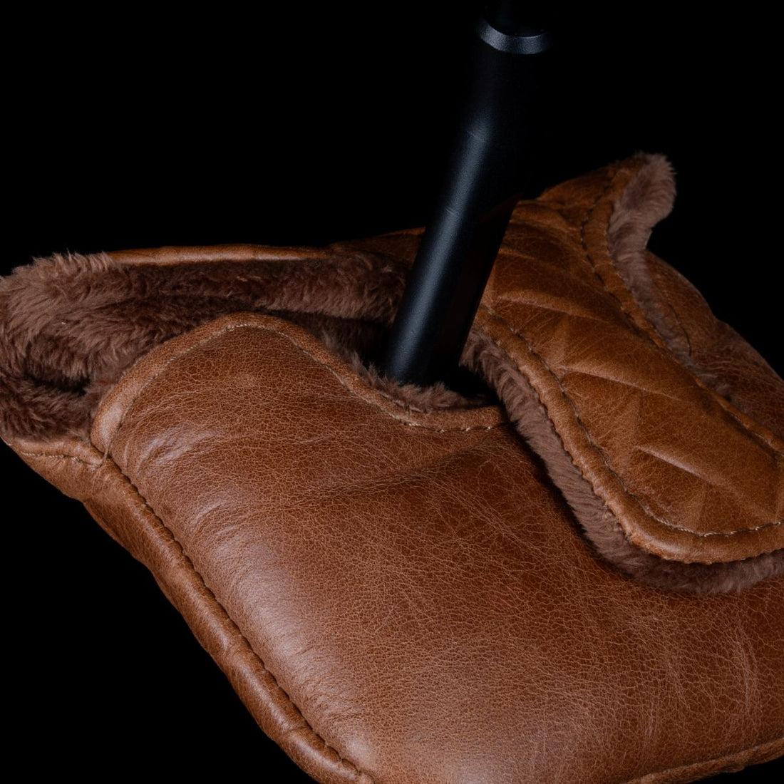L.A.B._Golf_x_Tremont_Tan_Headcover_OZ.HS