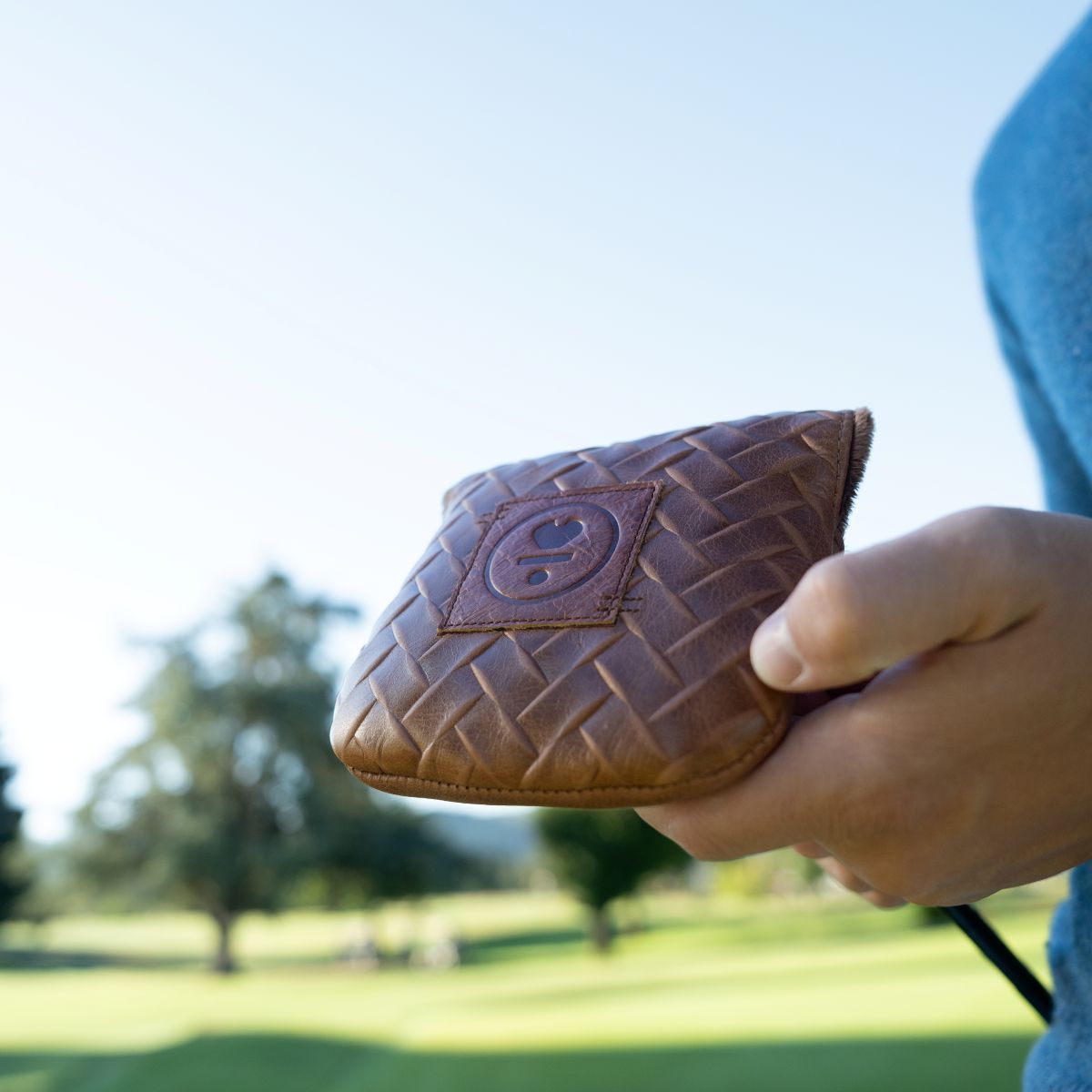 L.A.B._Golf_x_Tremont_Tan_Headcover_OZ.HS