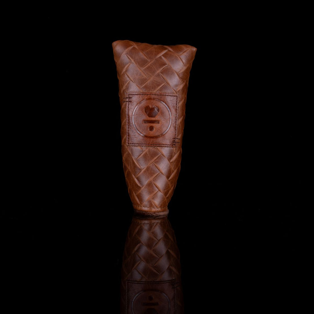 L.A.B._Golf_x_Tremont_Tan_Headcover_LINK
