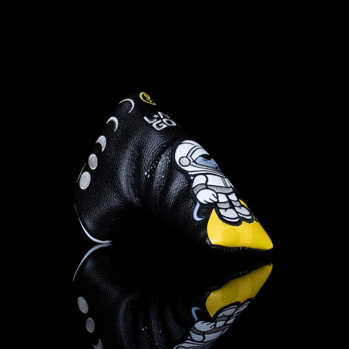 Lunar Eclipse Headcover - Link.1