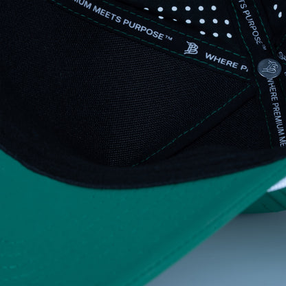 Curved 5-Panel Rope Hat: Leather Classic Logo - Kelly Green