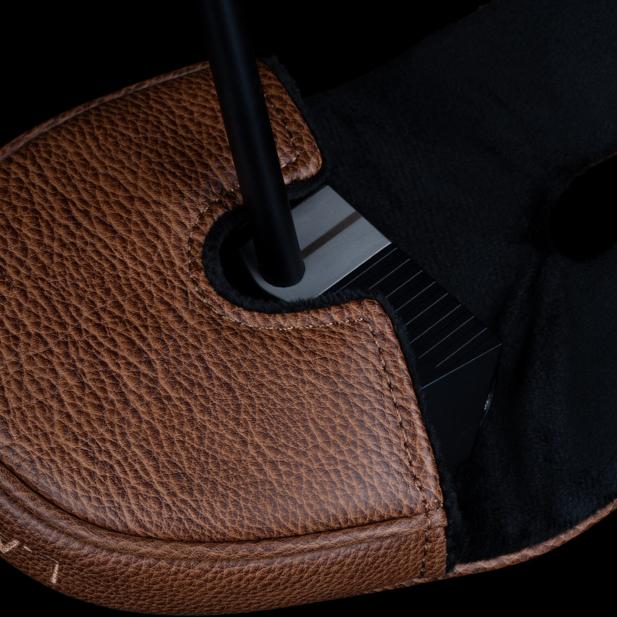 Distressed Leather Headcover - Mezz.1