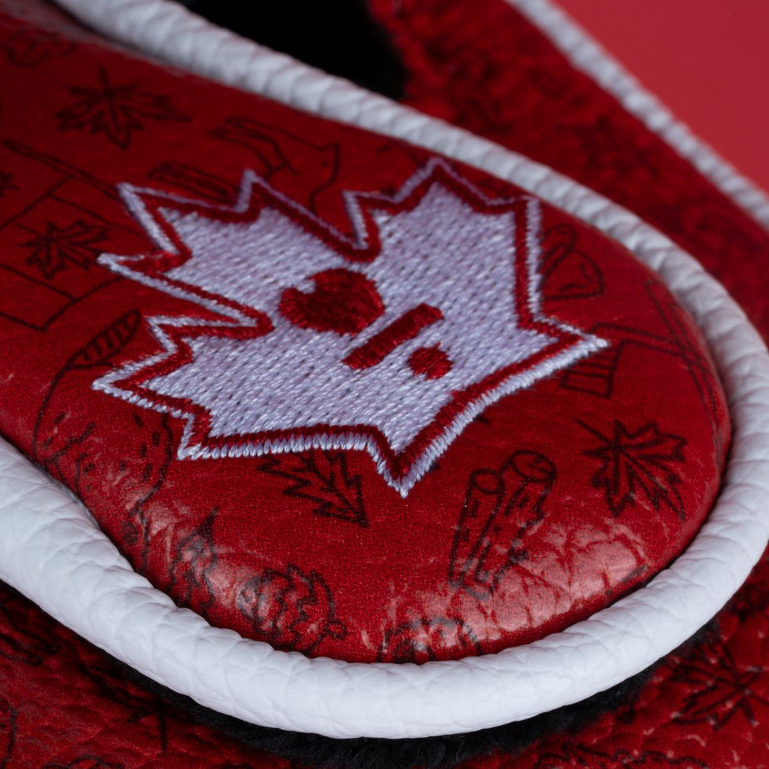 O Canada Headcover - OZ.1i HS