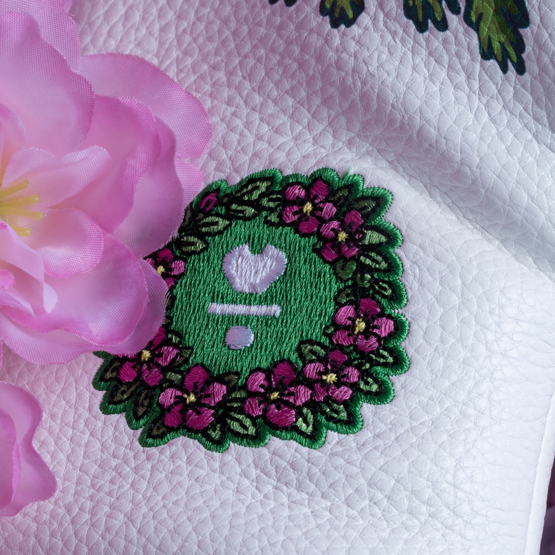Sacred Grounds Headcover - Link
