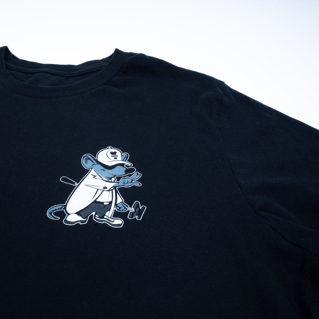 APPAREL – L.A.B. Golf