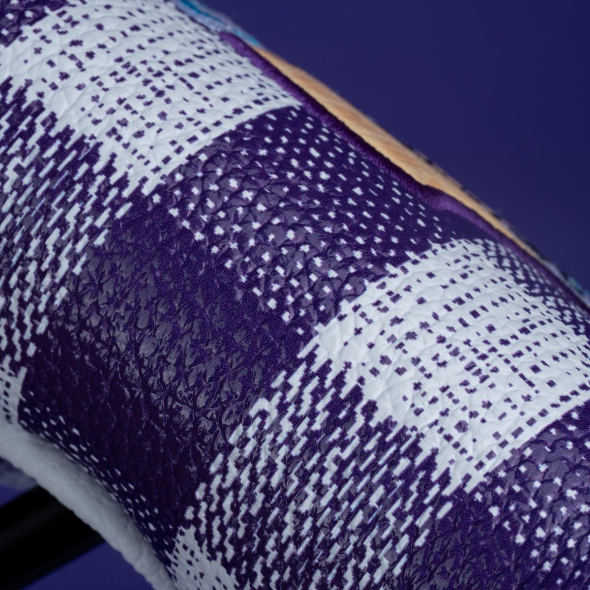 Uncrustables x LAB Grape Headcover - DF3/VZN