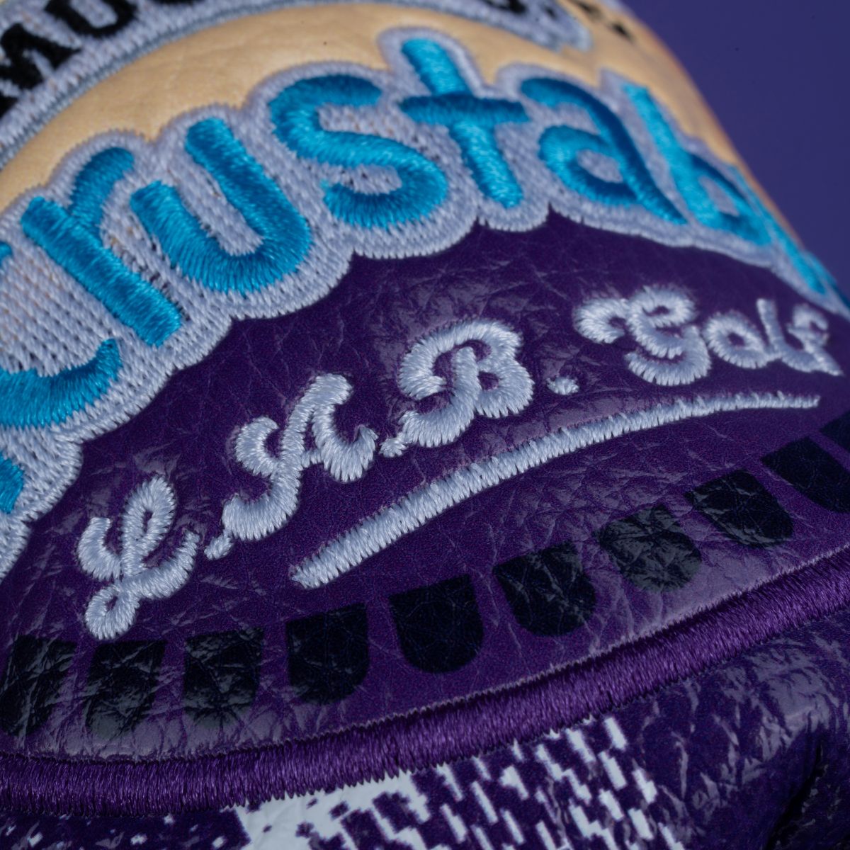Uncrustables x LAB Grape Headcover - LINK