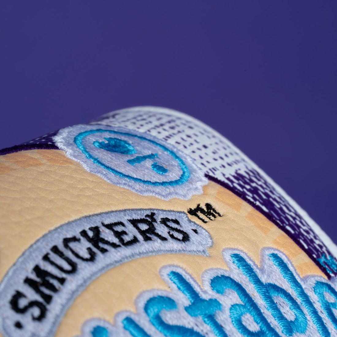 Uncrustables x LAB Grape Headcover - OZ.1iHS