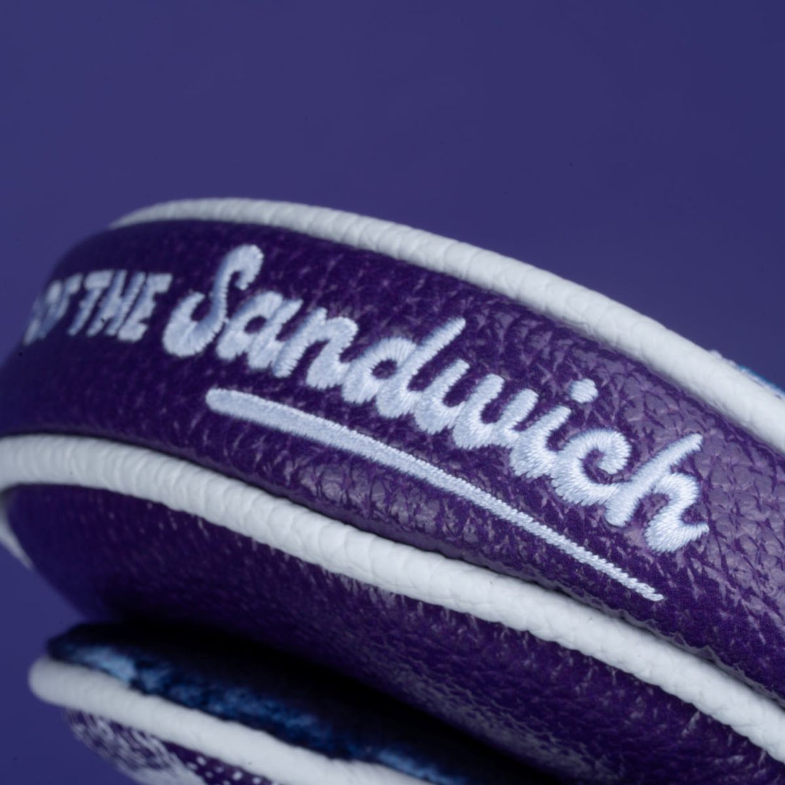 Uncrustables x LAB Grape Headcover - OZ.1iHS