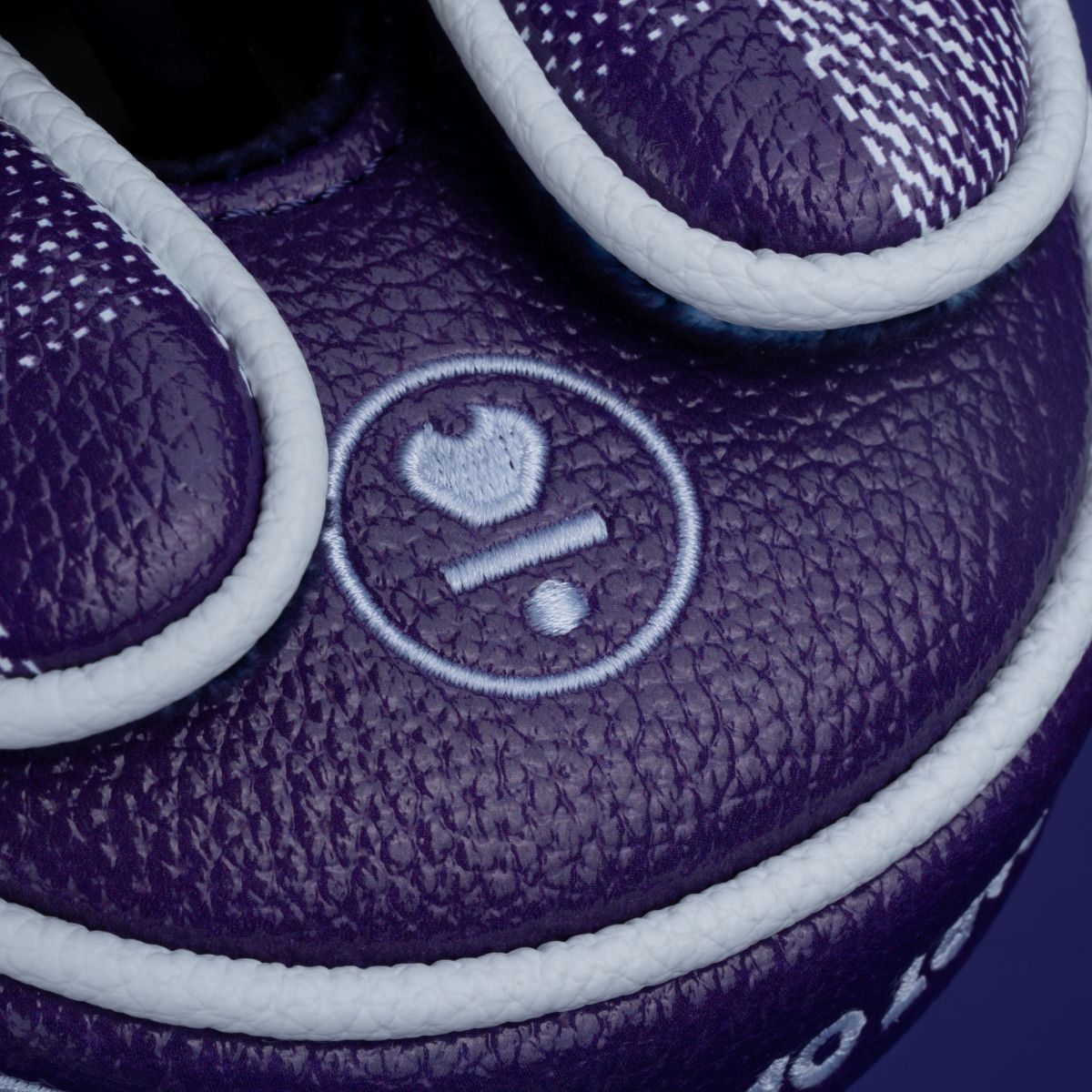 Uncrustables x LAB Grape Headcover - OZ/MEZZ