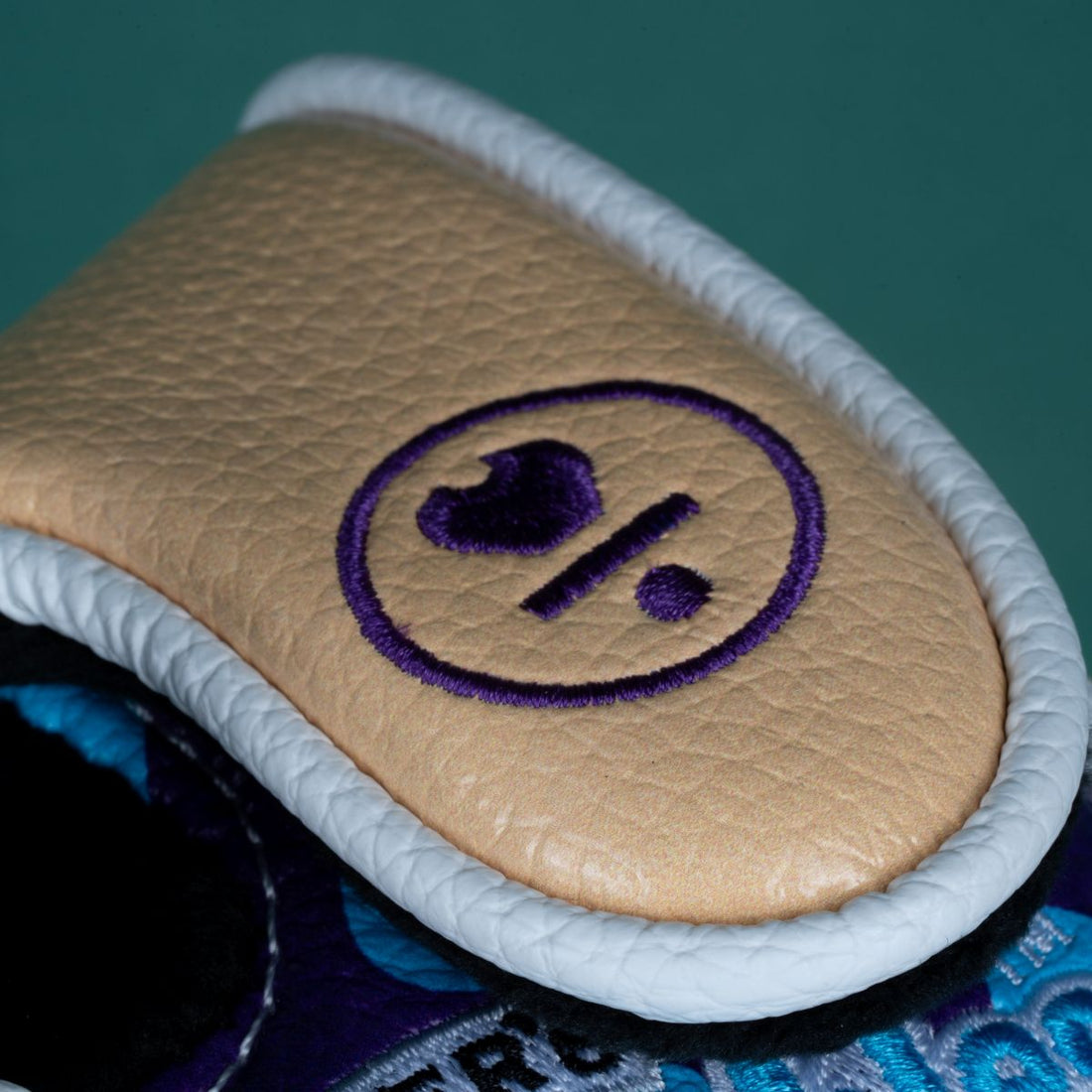 Uncrustables x LAB SnackRat Headcover -OZ