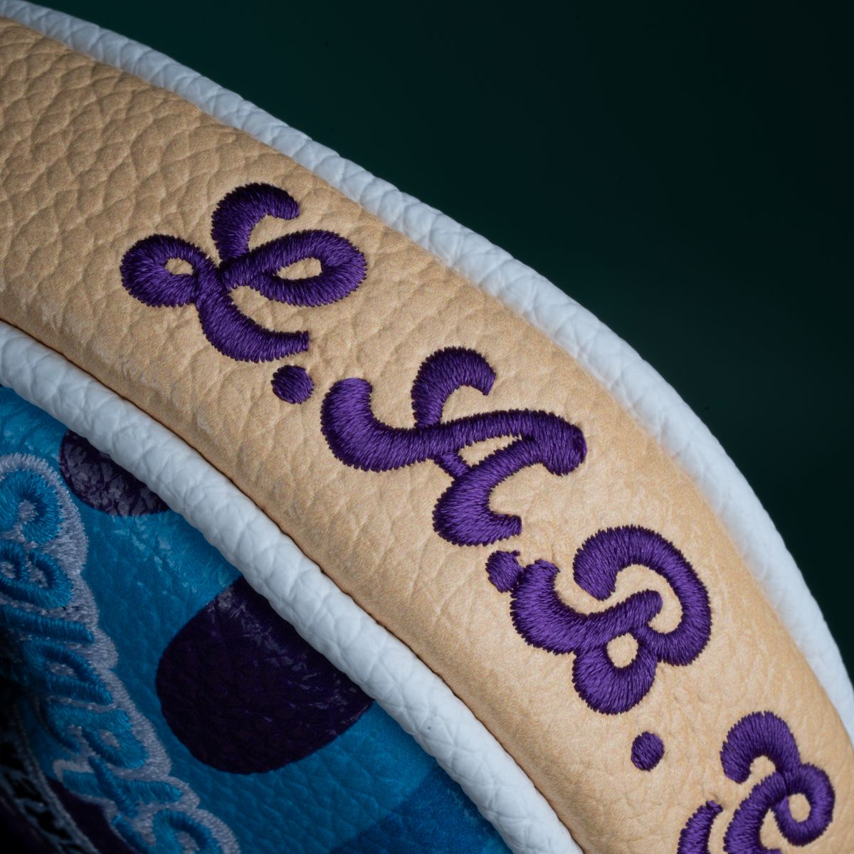 Uncrustables x LAB SnackRat Headcover -OZ