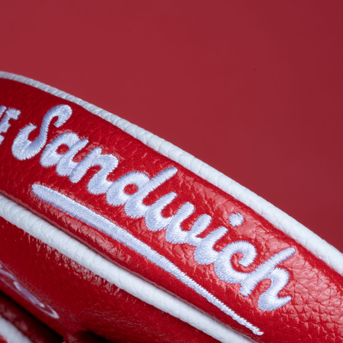 Uncrustables x LAB Strawberry Headcover - DF2.1