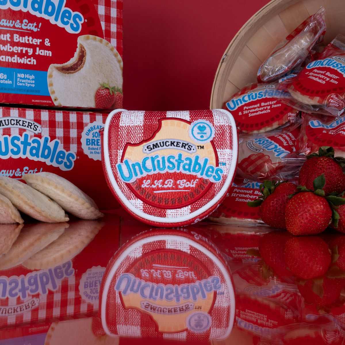 Uncrustables x LAB Strawberry Headcover - OZ.1iHS