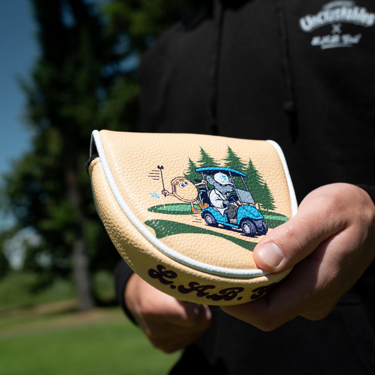 Uncrustables x LAB SnackRat Headcover - MEZZ